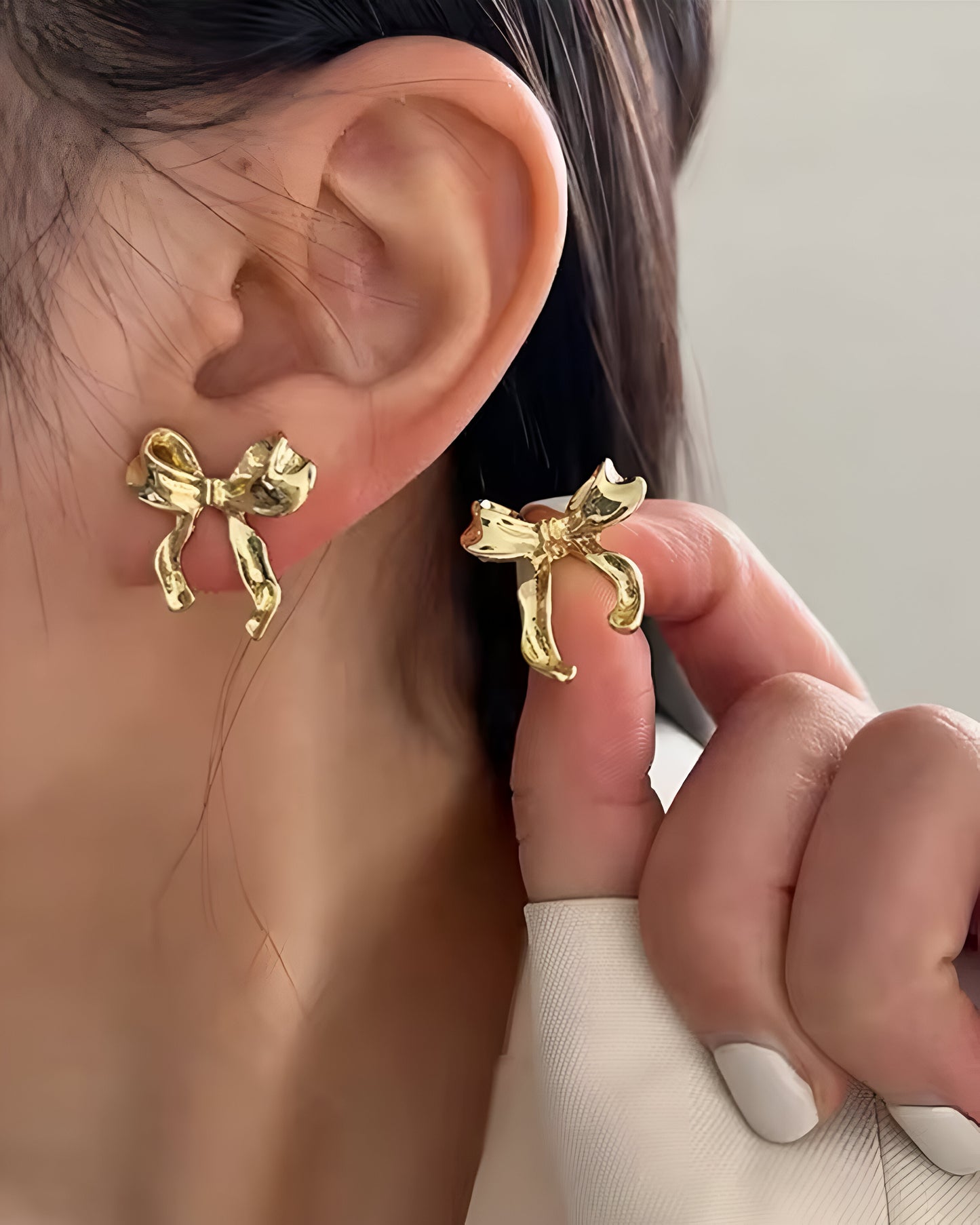 Bow Earrings Gold