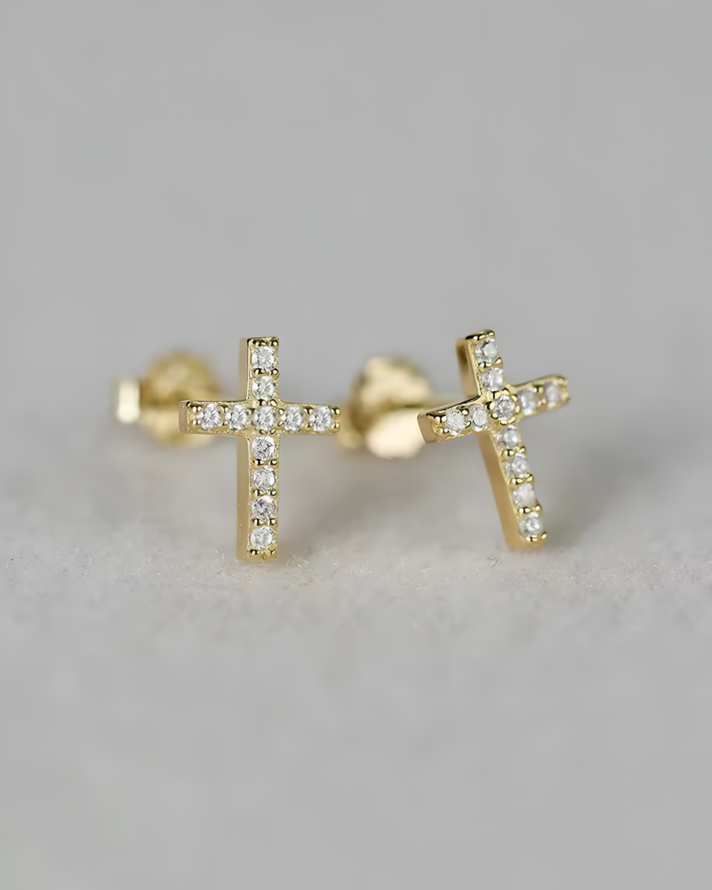 Cross Studs Gold